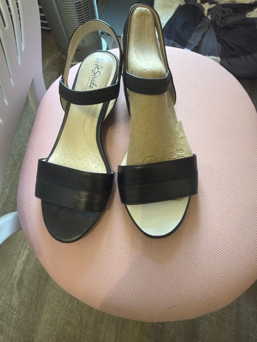 Life Stride Black Open-Toe Ankle-Strap Sandals